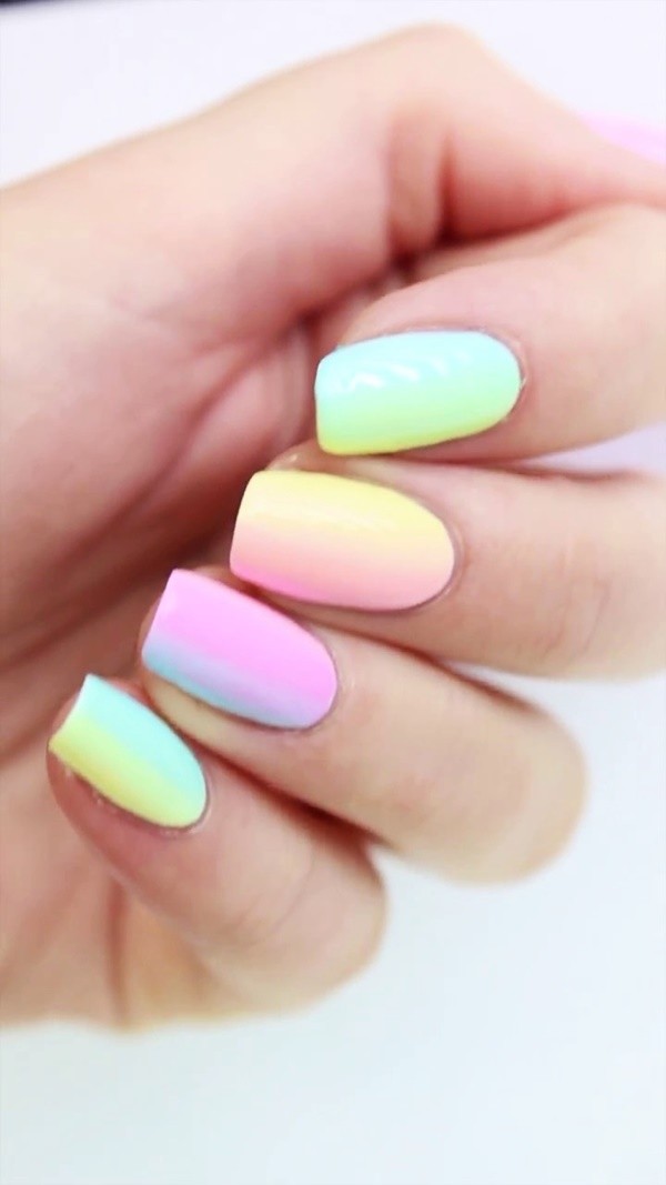 Beautiful Ombre Nail Art Ideas To Copy This Year