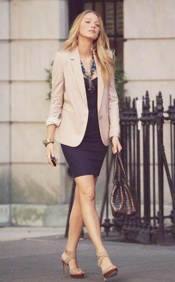 Brilliant Office Outfit Ideas With Blazer