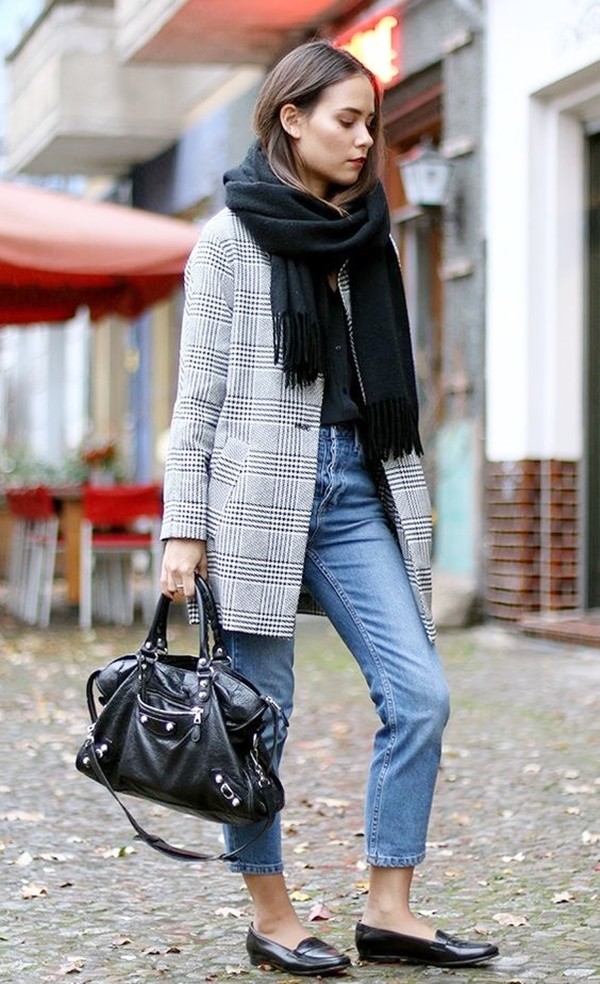 Professional Yet Simple Office Outfit Ideas For This Winter