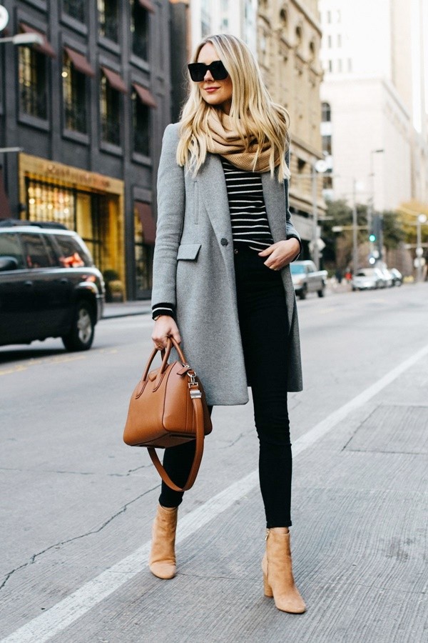 Professional Yet Simple Office Outfit Ideas For This Winter