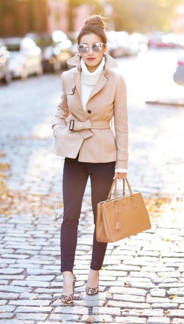 Professional Yet Simple Office Outfit Ideas For This Winter