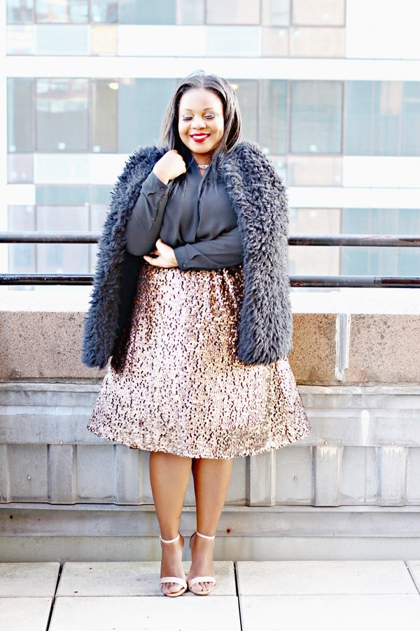 Cute and Preppy Date Night Outfits for Plus Size Women