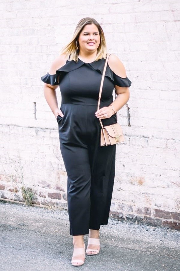 Cute and Preppy Date Night Outfits for Plus Size Women