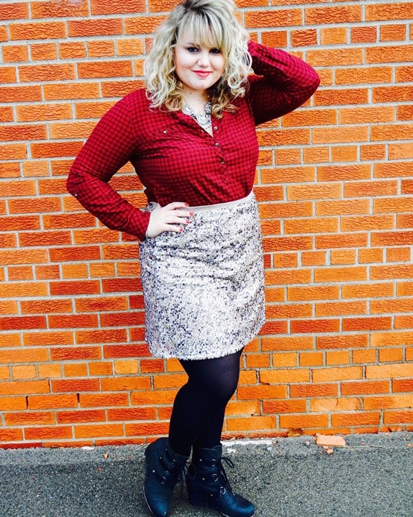 Cute and Preppy Date Night Outfits for Plus Size Women