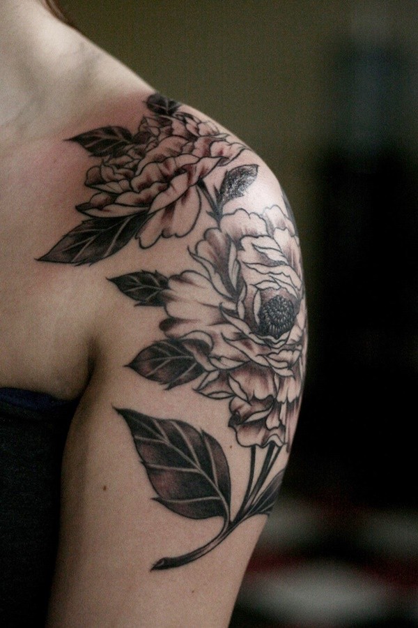 Black And White Floral Shoulder Tattoo Ideas