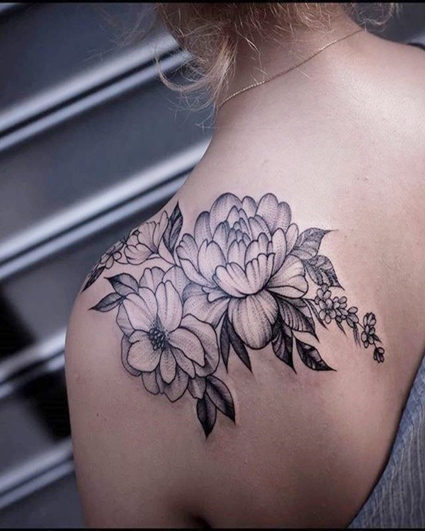 Black And White Floral Shoulder Tattoo Ideas