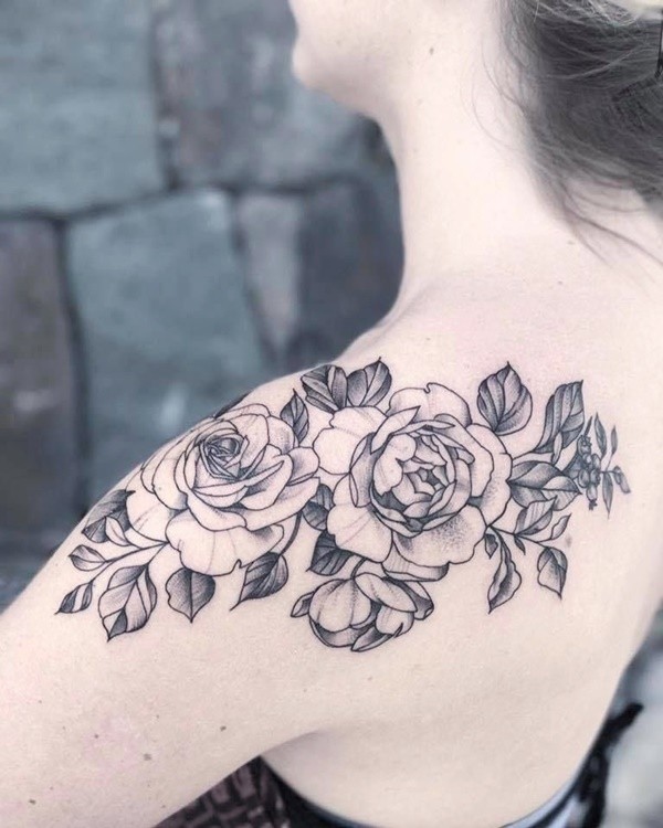 Black And White Floral Shoulder Tattoo Ideas