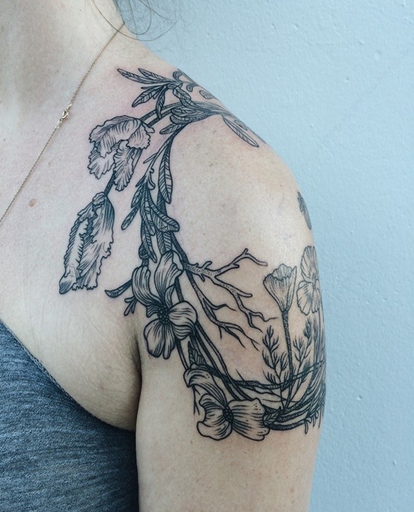 Black And White Floral Shoulder Tattoo Ideas