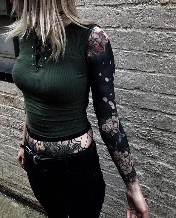 Bold Illustrations Blackwork Tattoos