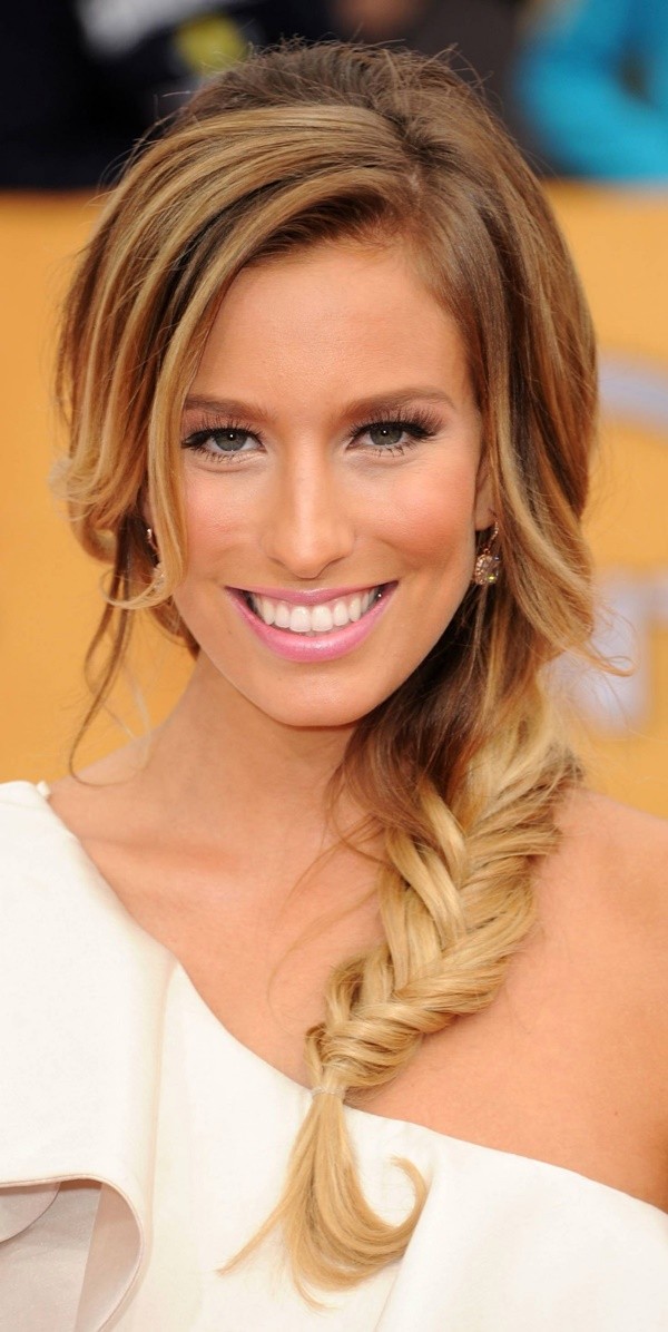 Easy Summer Hairstyles For Working Women