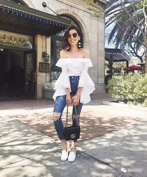 Stunning Summer Outfits With Sneakers