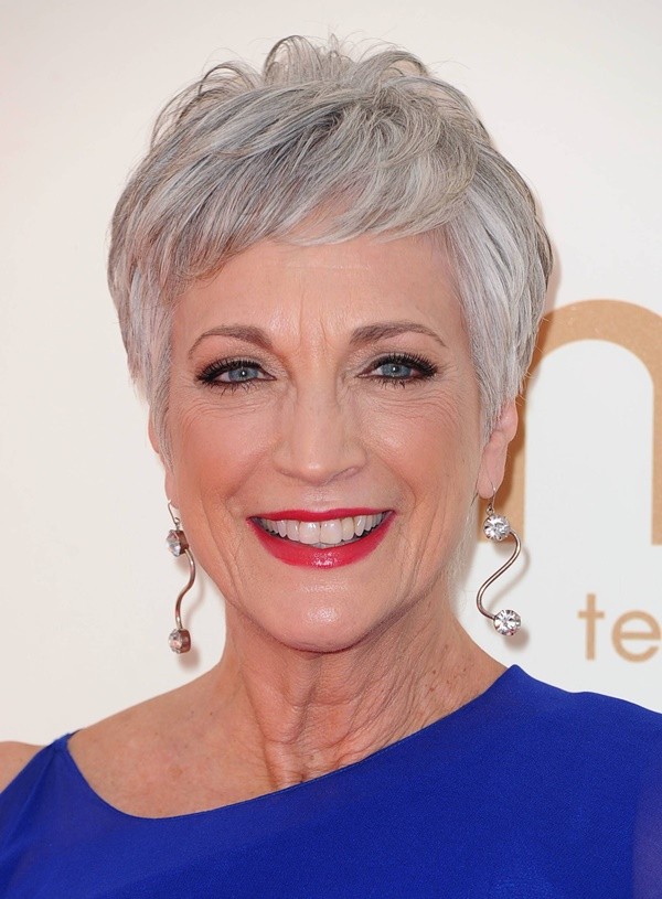 Perfect Hairstyles for Older Women over 60