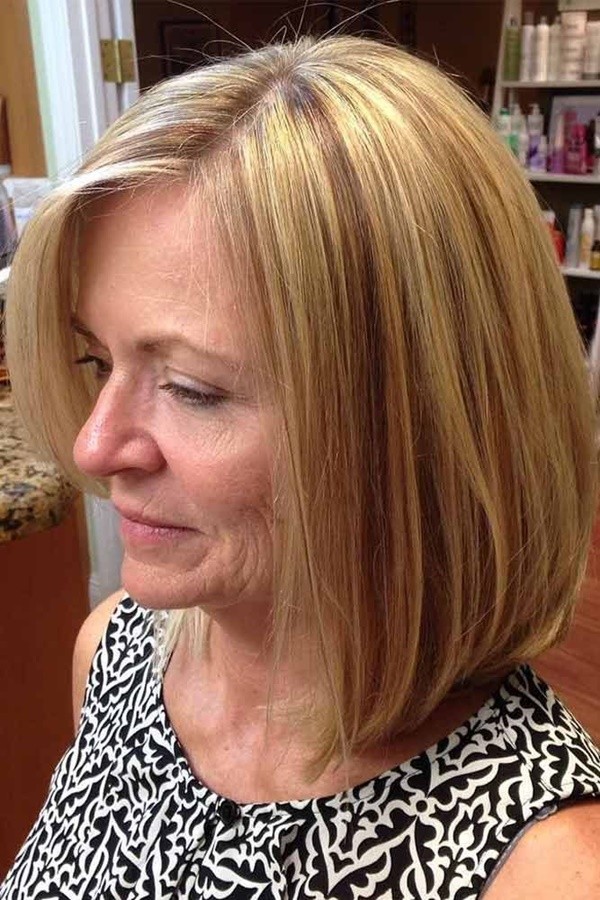 Perfect Hairstyles for Older Women over 60