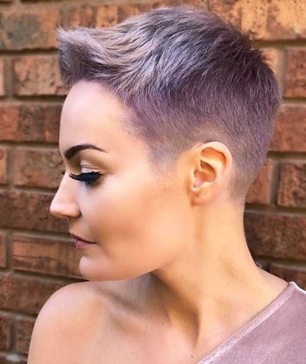 Easy Hairstyles for Women with Short Hair