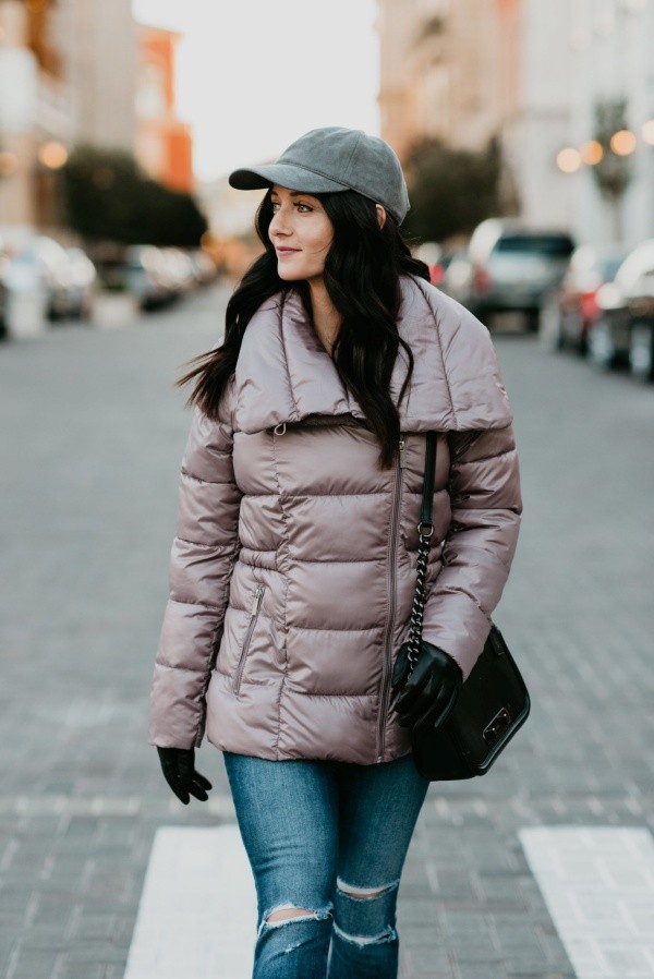 Impressive Ways To Wear Your Baseball Caps