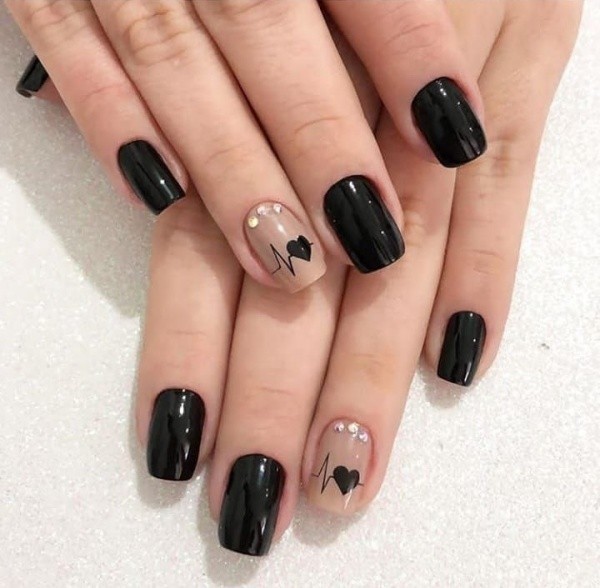 Lovely Valentines Day Nail Art Ideas To Make You Look Romantic