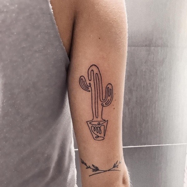 Unique Single Line Tattoo Designs You Should See