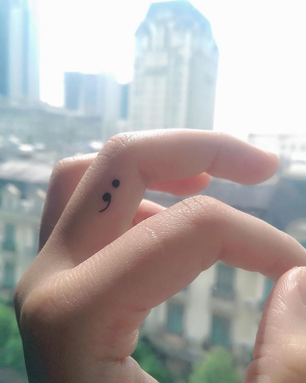 Small and Cute Finger Tattoo Designs and Ideas