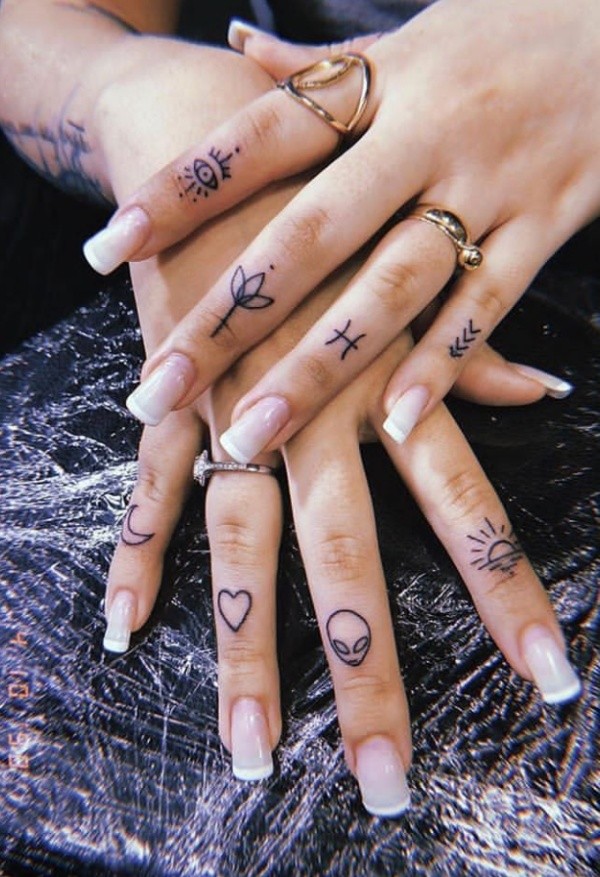 Small and Cute Finger Tattoo Designs and Ideas