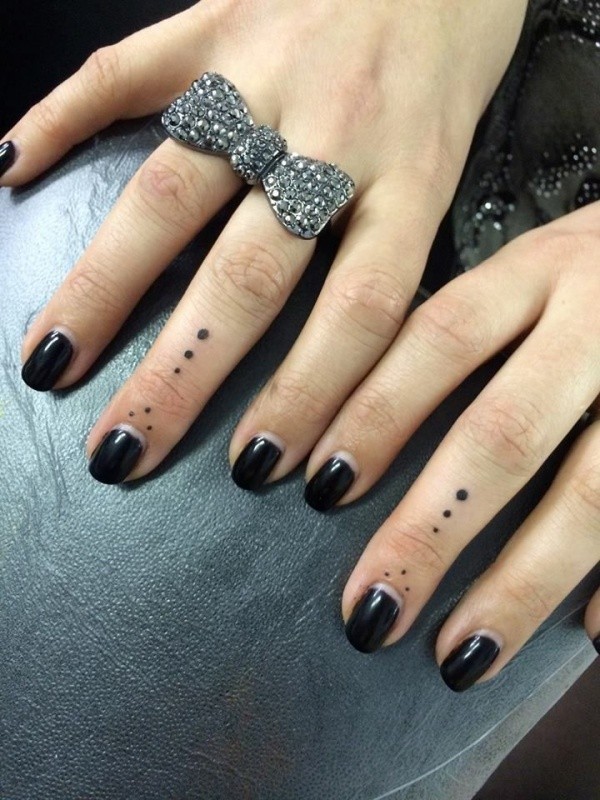 Small and Cute Finger Tattoo Designs and Ideas